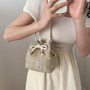 <span class=keywords><strong>Tik</strong></span> <span class=keywords><strong>Tok</strong></span> Trending Products Cute Mini Summer Vibes Bags Bolsos de mujer Señoras Niñas pequeñas Diseñador Monedero Cubo de punto Bolso de paja - Product Image 2