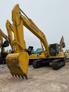 Excavatrices sur chenilles d'occasion Komatsu PC450-8 de 45 tonnes, d'origine japonaise, avec godet hydraulique d'occasion (PC450, 450-7) - Product Image 3