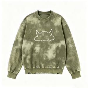 T-shirt streetwear à col rond avec broderie motif nuage et corne, manches à effet éparpillé, ourlet effiloché et déchiré, orné de strass - Product Image 1