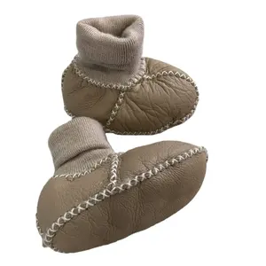 Custom Australia Eco-friendly Kids Comfortable Sole Toddler Fur Lined Baby Shoes Platform Chunky Fuzzy Sheepskin Ankle Boots