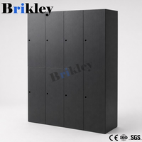 Casier de rangement Brikley à compartiments en stratifié phénolique HPL 12 mm pour vêtements de travail des personnels des centres de spa