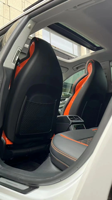 Vente en gros de nouveaux accessoires intérieurs en cuir de luxe personnalisés pour voitures électriques, sièges sport de course adaptés aux Audi Q3 Q5 Q7 A4