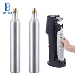<span class=keywords><strong>Bouteille</strong></span> de gaz CO2 de qualité alimentaire 99,99 % 425 g, cylindre en aluminium de 0,6 L avec raccord à vis et valve <span class=keywords><strong>SodaStream</strong></span> à connexion rapide rose - Product Image 3