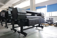 Plotter de impresión digital Impresora profesional de gran formato I3200 Cabezal de impresión (3 cabezales) Máquina de negocios Impresora ecológica de vinilo Solvente