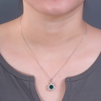 Collier pendentif en argent sterling 925 tournesol émeraude 7*7mm pour femme