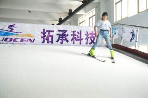 Système d'entraînement complet au <span class=keywords><strong>ski</strong></span> et simulateur de <span class=keywords><strong>ski</strong></span> personnalisé de haute qualité pour les étudiants de différents niveaux, adapté aux sports en salle - Product Image 4