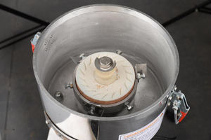 Machine à broyer les noix <span class=keywords><strong>Horus</strong></span> 15 kg/h, efficacité 2850 tr/<span class=keywords><strong>min</strong></span>, moulin à sésame, machine à fabriquer du beurre de cacahuètes, 1100W 220V/50HZ - Product Image 4