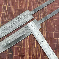 Couteau de chasse professionnel en acier Damas de qualité supérieure, personnalisable OEM, lame à pointe tombante pour le camping, la randonnée et l'usage quotidien en extérieur