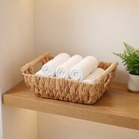 Panier rectangulaire en jonc de mer tressé avec poignées en bois, plateau de service écologique multi-usages pour l'organisation et la décoration de la maison