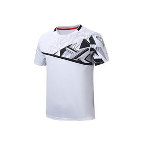 Ensemble de sport de volley-ball de sublimation personnalisé de haute qualité pour adultes unisexe vêtements d'uniforme imprimés nouveau modèle le plus vendu - Product Image 2