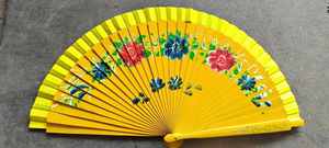 Elegante Abanico de Mano de Madera Estilo Chino Vintage, Abanico Plegable de Bambú para Disfraces, Fiestas y Decoraciones, Color Sólido, Estilo Español - Product Image 6