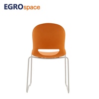 Chaise de visiteur empilable EGROspace durable pour réunions, conférences et formations