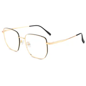 紳士の古典的な手作りの正方形のチタン光学眼鏡フレームプログレッシブ青色光遮断メガネ