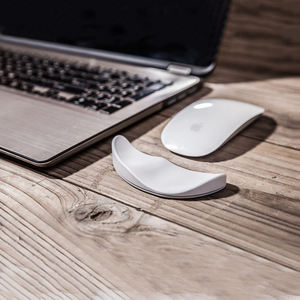 Alfombrilla de Ratón Ergonómica con Reposamuñecas de Gel de Silicona Antideslizante, Alfombrilla de Soporte para Ratón de Computadora para Oficina, Juegos y PC - Product Image 2