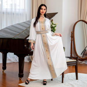 Vente en gros Ensemble 2 pièces caftans marocains blancs Abaya de luxe pour femmes Dubai <span class=keywords><strong>Djellaba</strong></span> - Product Image 4