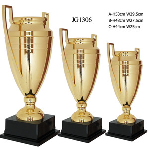 wholesale price custom sport foot ball cup trophy award luxury metal golden trophy world