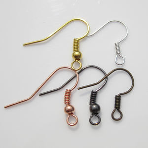 Crochets d'oreille en laiton plaqué argent en gros <span class=keywords><strong>pour</strong></span> accessoires <span class=keywords><strong>de</strong></span> <span class=keywords><strong>bijoux</strong></span> d'oreille - Product Image 1