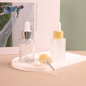 Venta al por mayor 30ml botella de vidrio de aceite esencial de hombro plano transparente esmerilado <span class=keywords><strong>precio</strong></span> competitivo cartón de sellado de tapa de rosca de estilo marrón - Product Image 2