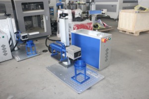 Mini marquage laser à fibre portable 30W 300*300mm SG7110 Tête Galvo double point rouge DXF refroidi par air 80mm rotatif - Product Image 4