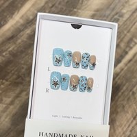 Vente en gros directe d'usine, 10 pièces de faux ongles faits à la main de styles variés, personnalisation acceptée, expédition aléatoire