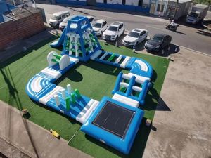 Rouleau imperméable extérieur de bâche de PVC de tissu de polyester de toile enduite de PVC résistant pour les jeux gonflables - Product Image 5