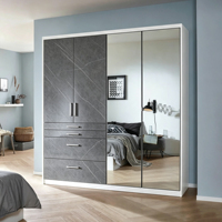 Armoire à 3 portes avec miroir, finition bois clair, idéale pour chambre de location et rangement