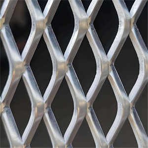 Grillage métallique perforé sur mesure en aluminium avec trous carrés, résistant à la corrosion, épaisseur 0,5-3 mm - Product Image 1