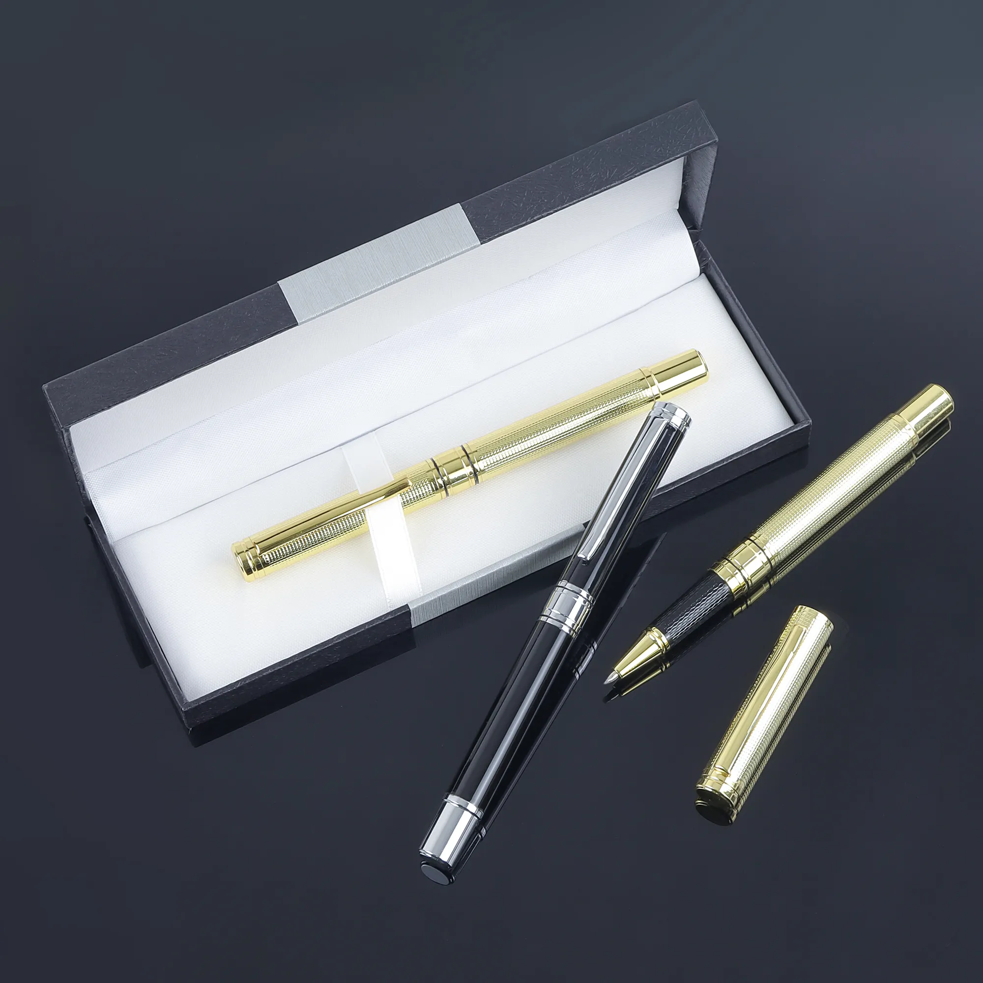 Klassieke Groothandel Gel Metalen Inkt Roller Balpen Luxe Oem Executive Geschenken Ontwerp Parker Pen Met Aangepaste Logo