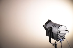 Luz Fresnel LED bicolor de 350W para estudio de fotografía de películas y videos Foco de escenario de películas - Product Image 2