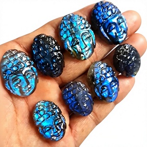 Cabujón de Cabeza de Buda Tallada en Lapislázuli Azul, Corte Ovalado, Gema Mineral Iridiscente para Joyería - Product Image 1