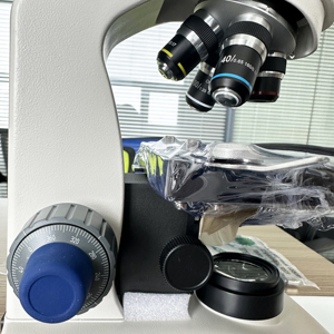 GP-117M実験室用三眼デジタル生物顕微鏡 - Product Image 4