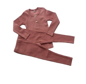 Vêtements pour bébés et tout-petits garçons et filles, pyjamas, t-shirts en coton côtelé, pantalons, ensembles de survêtements, tenues pour bébés, vente chaude - Product Image 4