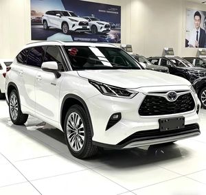 Voiture d'occasion Toyota Highlander 2.5L hybride AWD Knight Edition 2023 |   Blanc |   Toit ouvrant panoramique |   7 places - Product Image 2