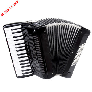 Accordéon à 30 touches et 24 basses en bois - Product Image 1