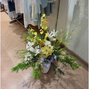 Arrangement de fleurs artificielles jaunes et vertes Secret Garden pour vitrine de magasin, décoration de vitrine, matériaux de paysagisme - Product Image 4