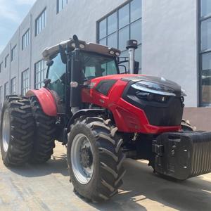 Tractor Agrícola 4x4 con Transmisión por Engranajes, Doble Rueda Trasera, Motor y Bomba de 50-240HP, Compatible con Implementos Pesados para Uso Agrícola - Product Image 1