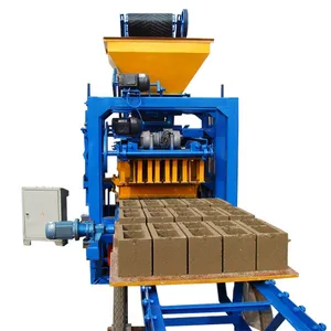 Mesin pembuat blok Qt4-24, mesin semen Diesel multifungsi mesin pembuat blok berongga mesin pompa beton 3500