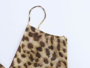 ZADE2025 femmes nouvelle mode décontracté Simple tempérament soie maille asymétrique haut avec couches décoratives impression gilets et gilets - Product Image 2