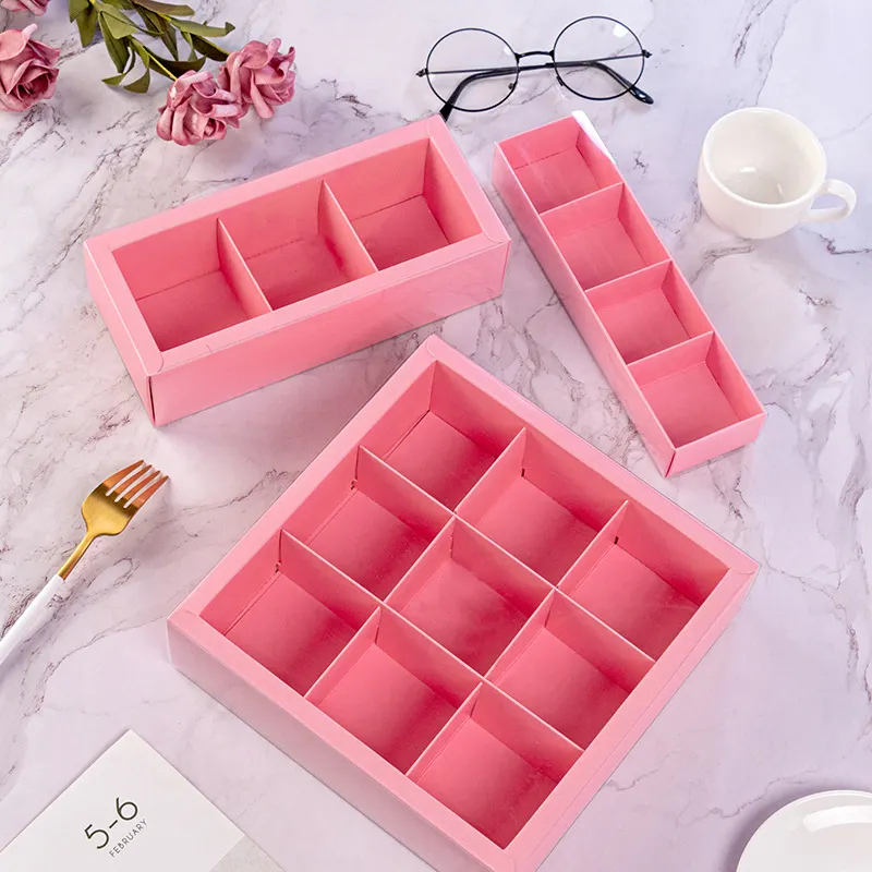 Пользовательский десертный Печенье Шоколад Макарон розовая вставка разделенная бумажная скользящая коробка с прозрачным рукавом