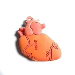 Thiết kế tối giản hình trái tim PVC cao su Keychain quảng <span class=keywords><strong>c</strong></span>áo mở chai và Ampoule Cutter phụ kiện - Product Image 6