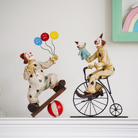 Décorations créatives pour la maison : figurines de clown de cirque rétro européennes faites à la main en résine, modèles mignons pour la décoration de la pièce.
