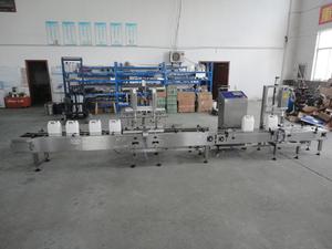 Hot bán tự động làm đầy chất lỏng Máy 5l-35l thanh khoản keo dầu trống sơn <span class=keywords><strong>2</strong></span> vòi phun cho đồ uống hóa chất bao bì thủy tinh - Product Image 4