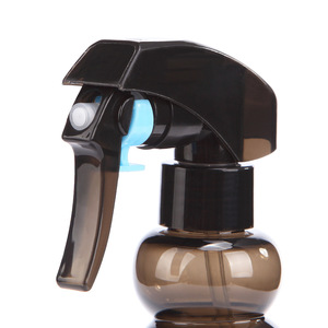Pulvérisateur manuel 200 ml vert avec pistolet à gâchette pour le nettoyage domestique, le jardinage et l'arrosage - Product Image 5