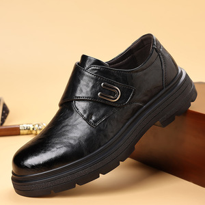 Mocassins en cuir véritable noir à bout rond, semelle extérieure en caoutchouc, semelle intermédiaire en EVA, chaussures souples à enfiler pour homme, collection automne - Product Image 1