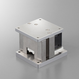 Table de translation linéaire à billes axe Z Suruga Seiki KHE06008, ultra-précision, avec rail à axe creux - Product Image 4