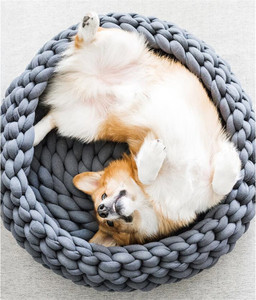 Nueva Cama para Mascotas de Fieltro con Patrón Sólido, Color y Tamaño Personalizables, Tejida a Mano, Tipo Nido Triangular para Gatos, Lavable a Máquina, Transpirable y Refrescante - Product Image 3