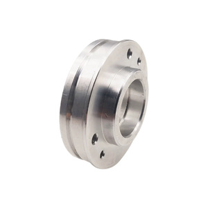 Brida ADB Edinburgh de 100 mm de aluminio mecanizado y pulido para tuberías - Product Image 2