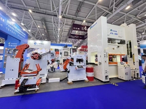 Acciaio mandrino automatico livello di Decoiler <span class=keywords><strong>Cum</strong></span> Servo Roll Feeder sistema Servo alimentatore con Decoiler R con linea di produzione Decoiler - Product Image 6