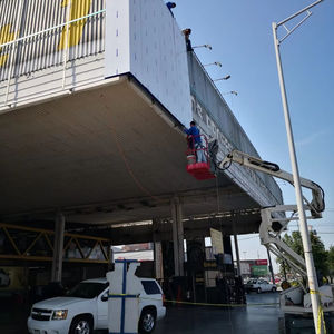 Panel Compuesto de Aluminio Nano PVDF 1220*2440 mm 4*0.30 mm para Revestimiento de Paredes Exteriores de Edificios Costeros, 20 Años de Garantía - Product Image 1