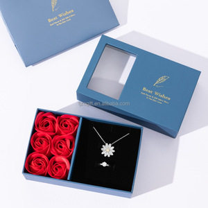 Scatole per Fiori Quadrate di Lusso Personalizzate Romantiche Rosa per San Valentino con Finestra per Fiori Stabilizzati Confezione Regalo Bomboniera Matrimonio - Product Image 5